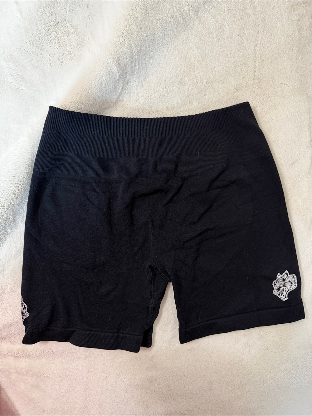 Darc Sport Black Seamless High-Waist Bike Shorts with Wolf Patch